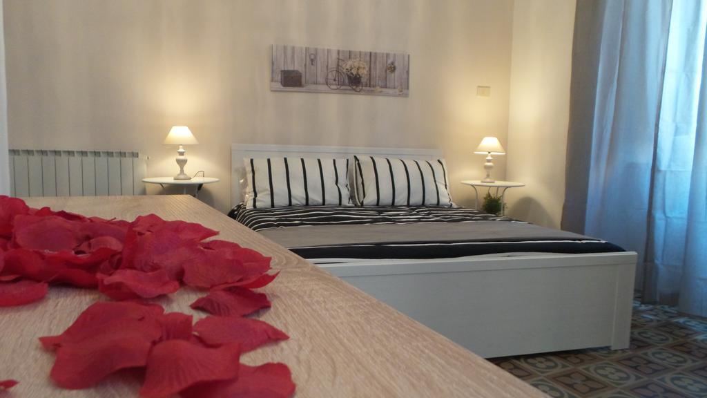 Bed and Breakfast Bb Essenze Palermo Exteriér fotografie